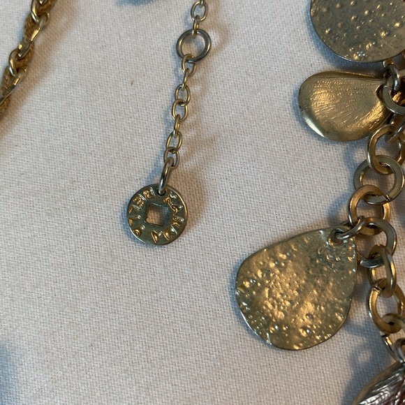 Karma Bella Necklace and Bracelet - Picture 4 of 8